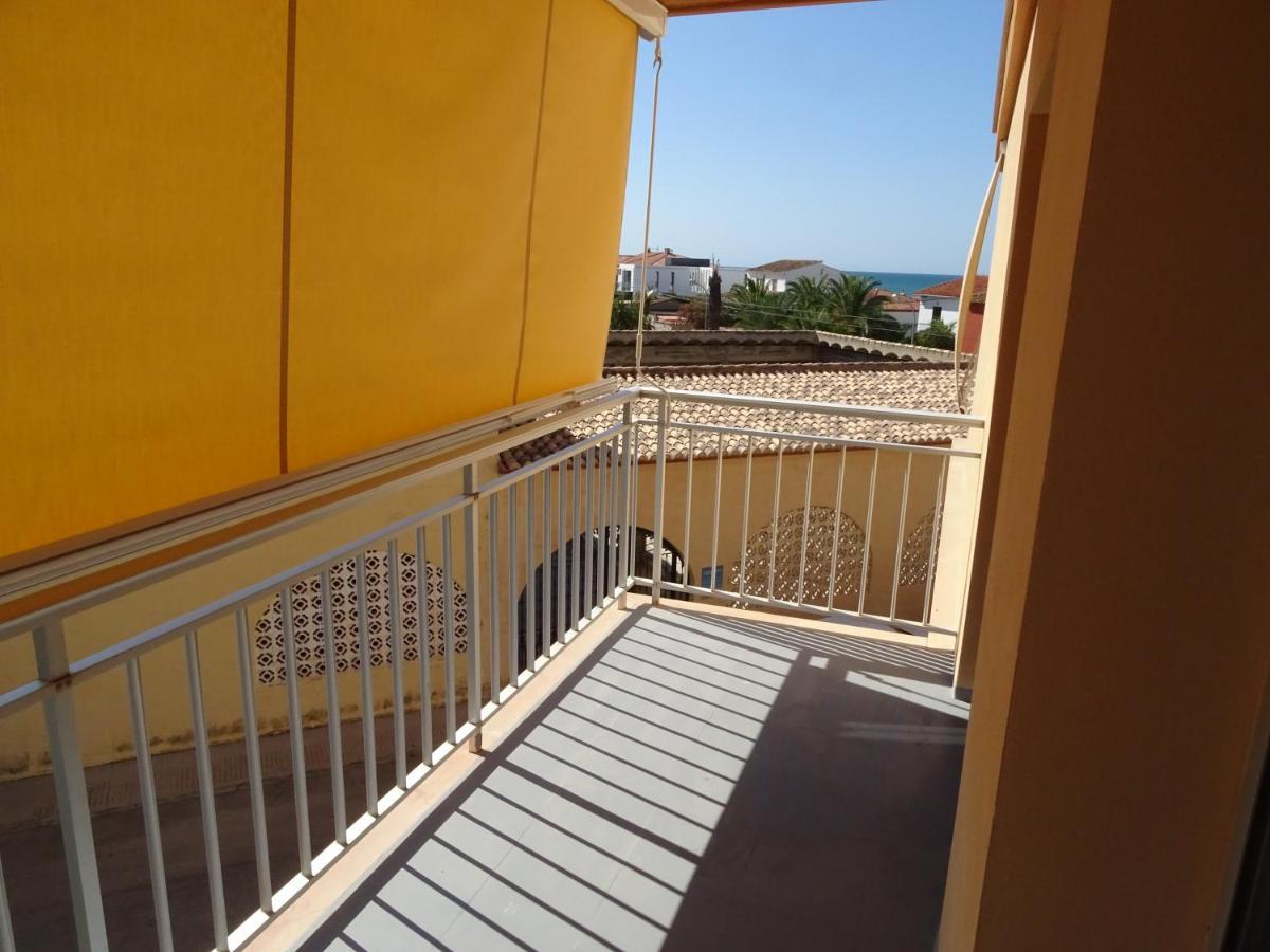 APARTAMENTOS EL SOL-Apartamento reformado a 20 metros del mar. Dénia Exterior foto